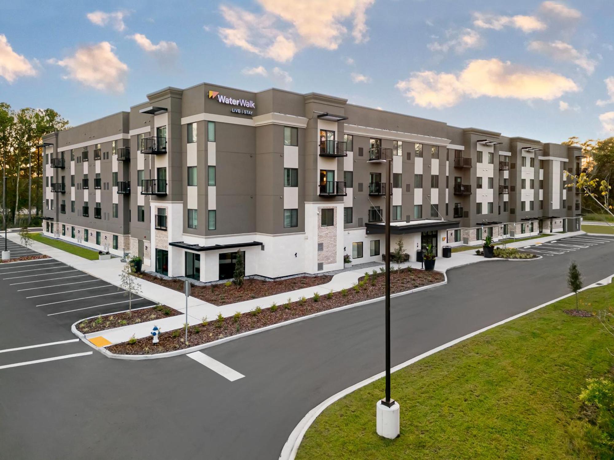 Waterwalk Extended Stay By Wyndham Jacksonville Deerwood Pk ภายนอก รูปภาพ