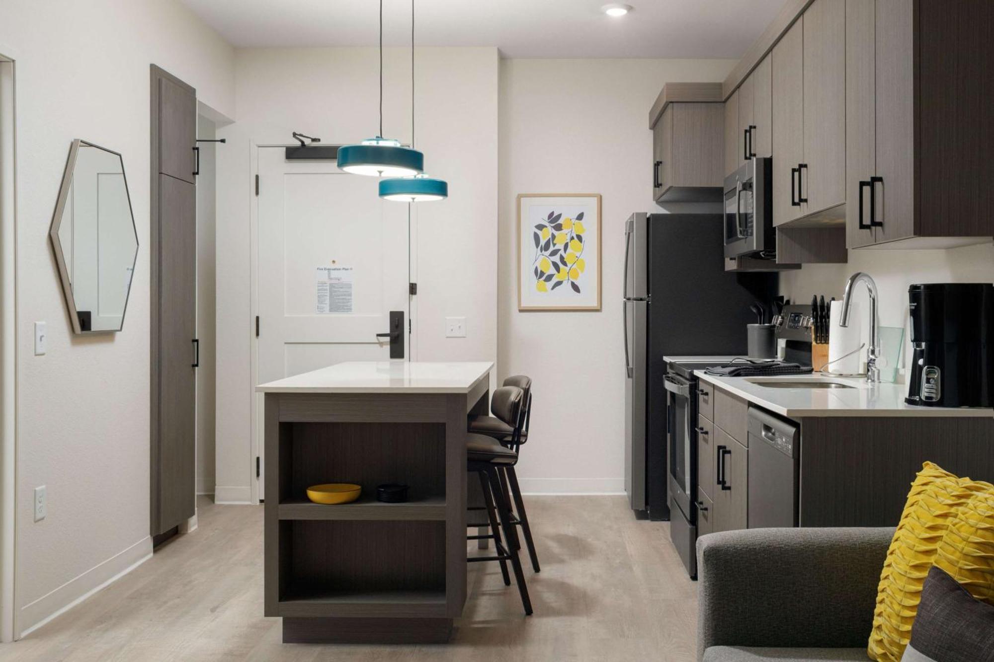 Waterwalk Extended Stay By Wyndham Jacksonville Deerwood Pk ภายนอก รูปภาพ