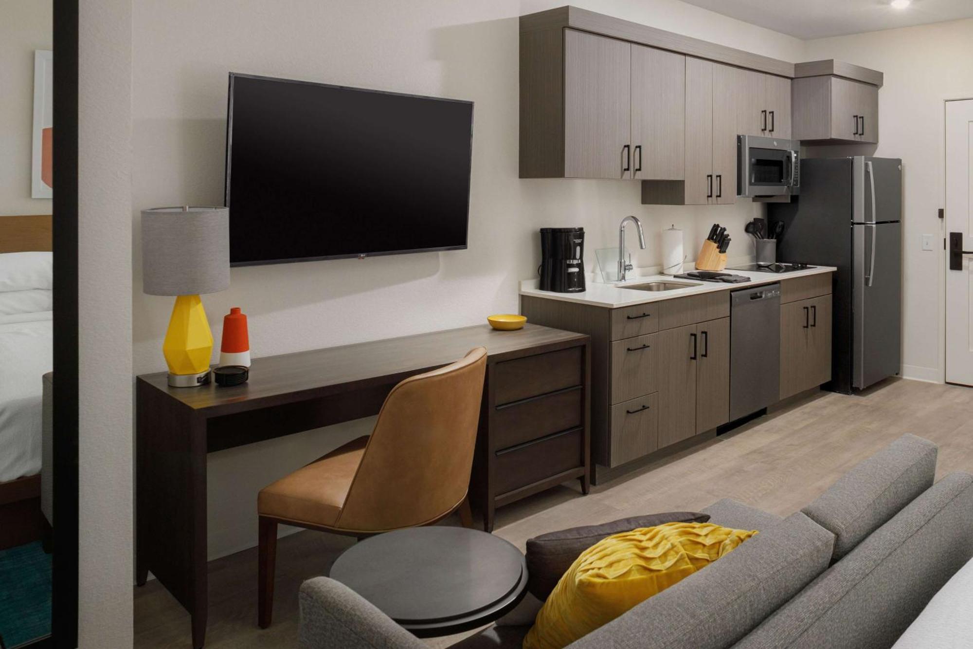Waterwalk Extended Stay By Wyndham Jacksonville Deerwood Pk ภายนอก รูปภาพ