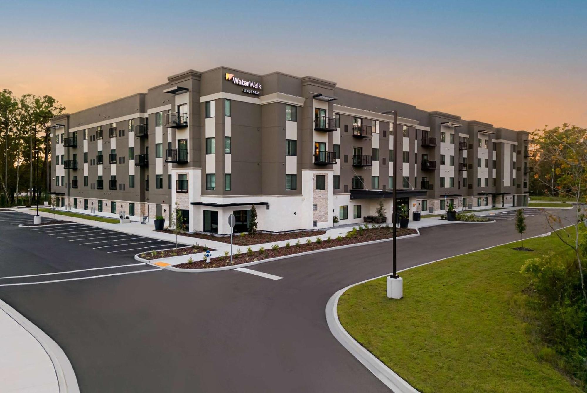 Waterwalk Extended Stay By Wyndham Jacksonville Deerwood Pk ภายนอก รูปภาพ